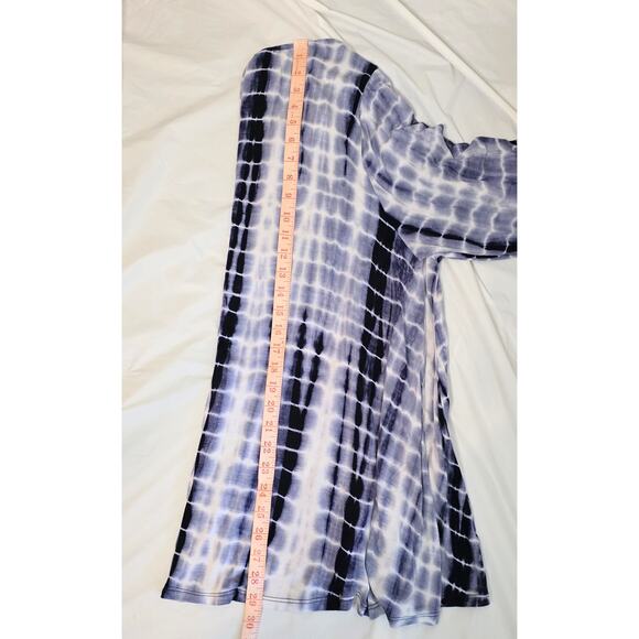 Kim & Cami Long Sleeve Top Women 2X Blue White Tie Dye Squares Faux Button Back - Picture 5 of 6